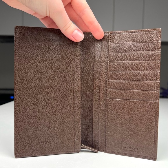 Bulgari Ribbed Long Wallet - Picture 3 of 9